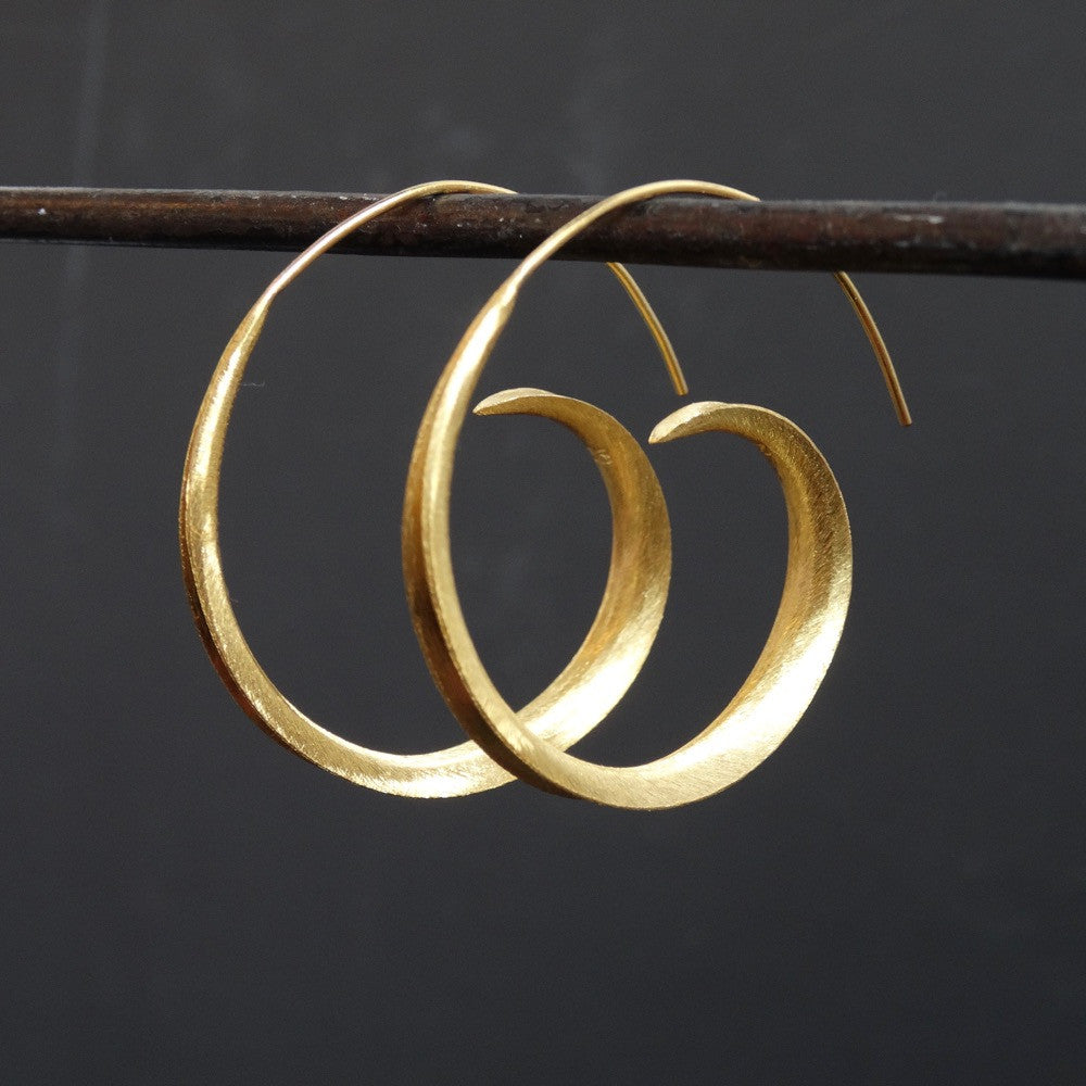 Gold Vermeil Swirl Hoop Earrings - Beyond Biasa