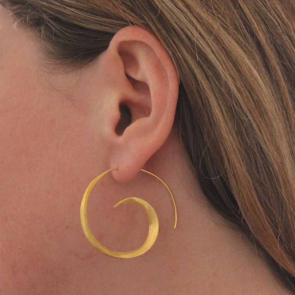 Gold Swirl Hoop Earrings - Beyond Biasa